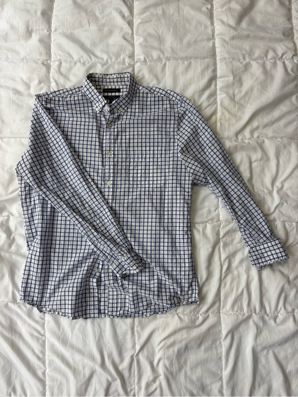 Banana Republic White and Blue Windowpane Button-Down Shirt